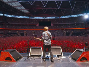 Jumpers for Goalposts – Ed Sheeran Live at Wembley Stadium